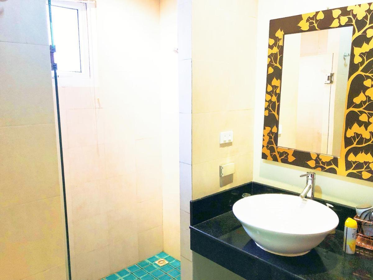 Karon Pool Villa 卡伦3卧泳池别墅 Exterior photo